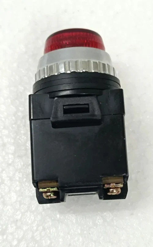 YONGSUNG ELECTRIC YSPL3-T22A P.V 200/220V 50/60HZ LAMP 6.3V 1W CAP COLOR RED - Image 4