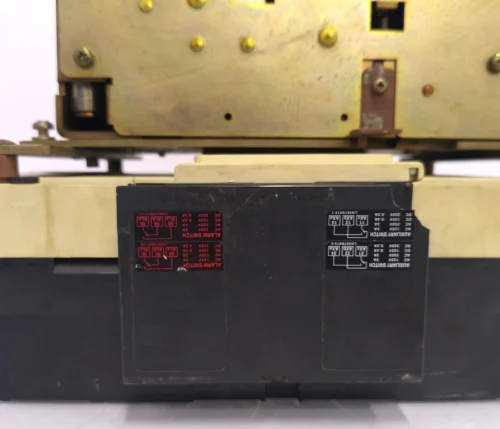 MITSUBISHI NF800-SEW DSN800-CS NO-FUSE BREAKER WITH MOTOR OPERATOR CONTROL - Image 12